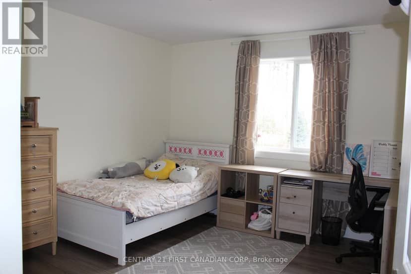 2609 Oil Heritage Road — photo 14 of 37
