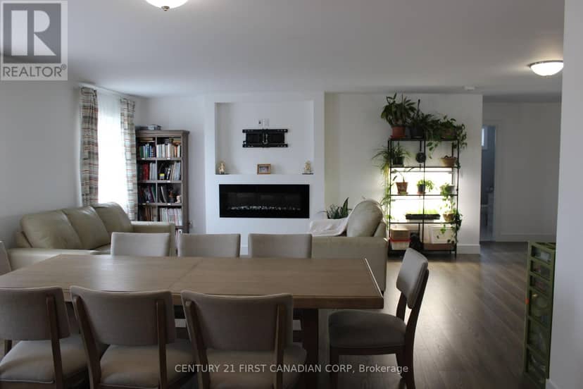 2609 Oil Heritage Road — photo 7 of 37