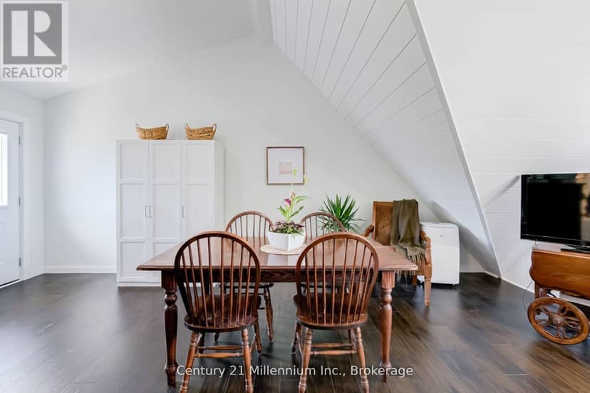 439 Birch Street — photo 36 of 40