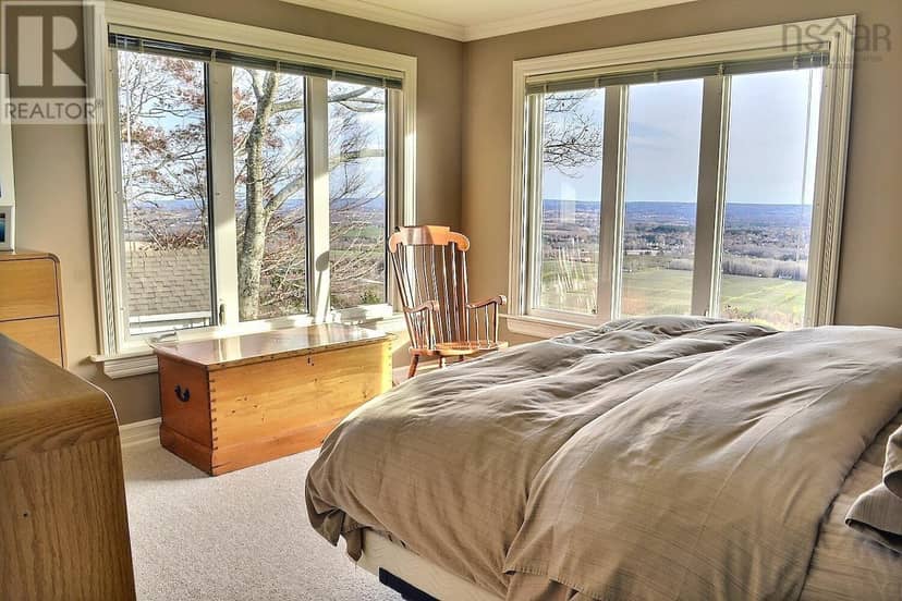 128 Foleaze Park Drive — photo 9 of 12