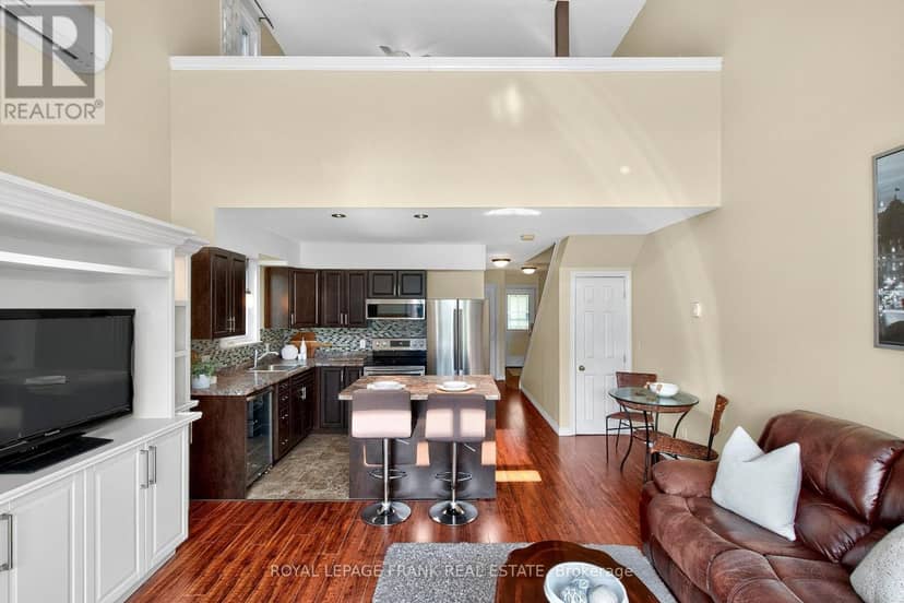 14 - 81 Laguna Parkway — photo 7 of 35