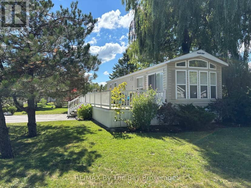 15 Huron Circle — photo 7 of 27