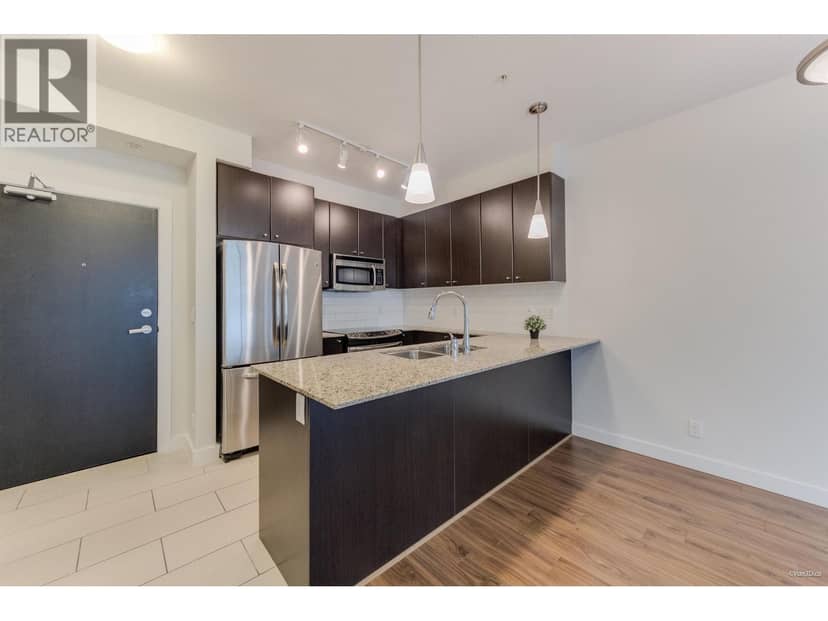 207 240 FRANCIS WAY, New Westminster, photo 5