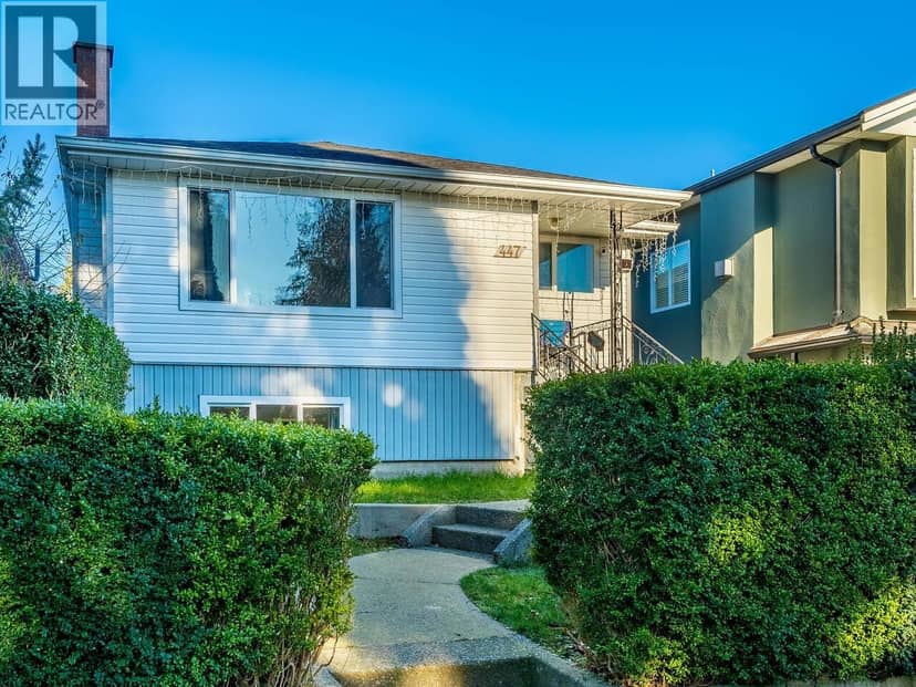 447 E 30TH AVENUE, Vancouver