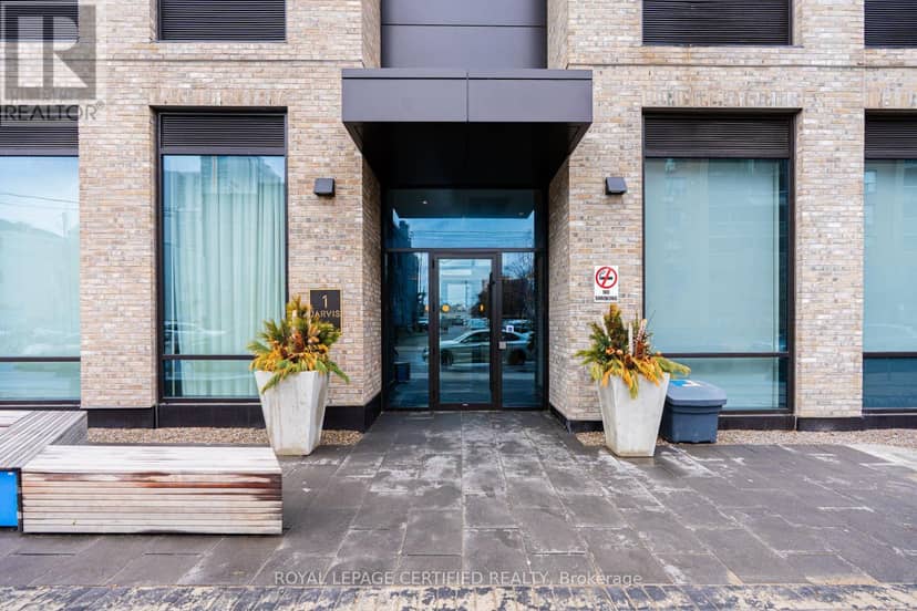 1314 - 1 Jarvis Street — photo 4 of 28