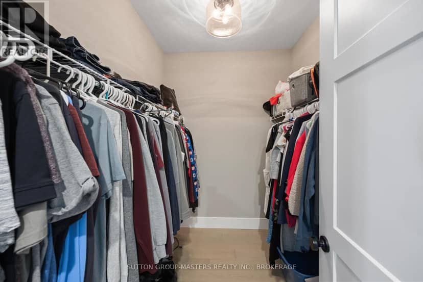 247 Arnold Street — photo 36 of 40
