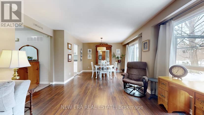 3103 Autumn Hill Crescent — photo 14 of 40
