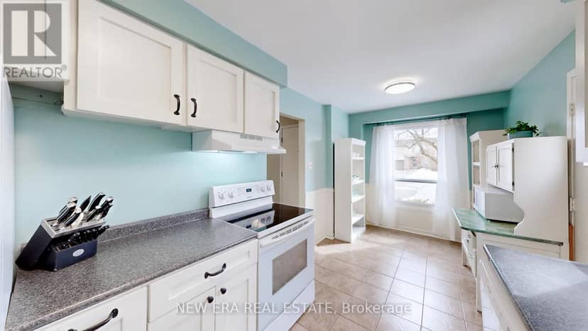 3103 Autumn Hill Crescent — photo 20 of 40