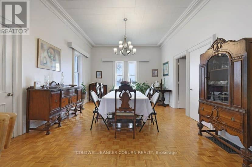 81 Lakeshore Drive — photo 17 of 40