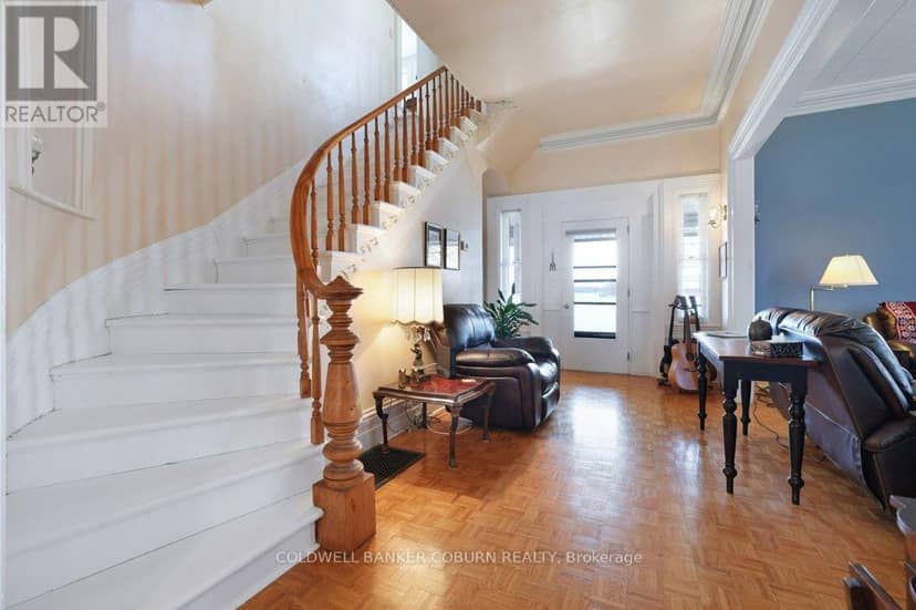 81 Lakeshore Drive — photo 5 of 40