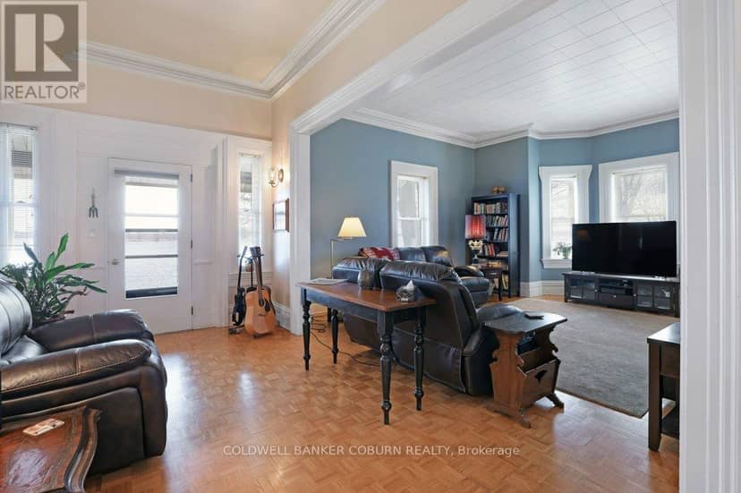 81 Lakeshore Drive — photo 7 of 40