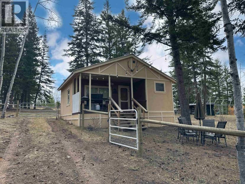 882 S GREEN LAKE ROAD, 70 Mile House