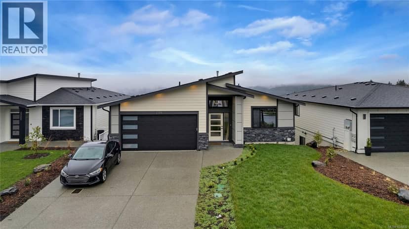 3199 Woodrush Dr — photo 1 of 40