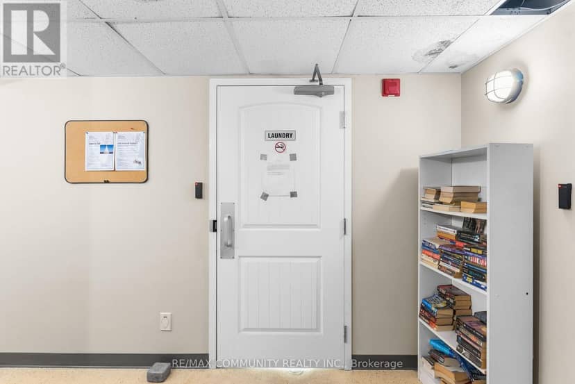 17 - 1295 Wharf Street — photo 27 of 40