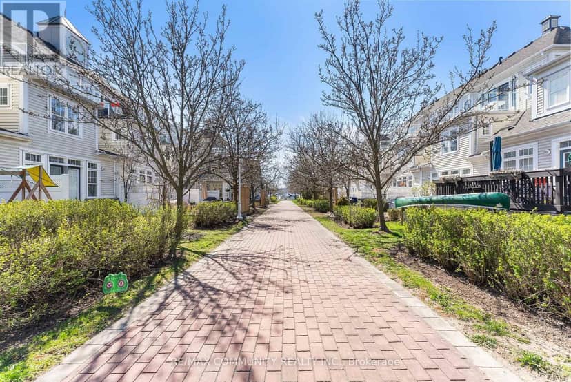 17 - 1295 Wharf Street — photo 4 of 40