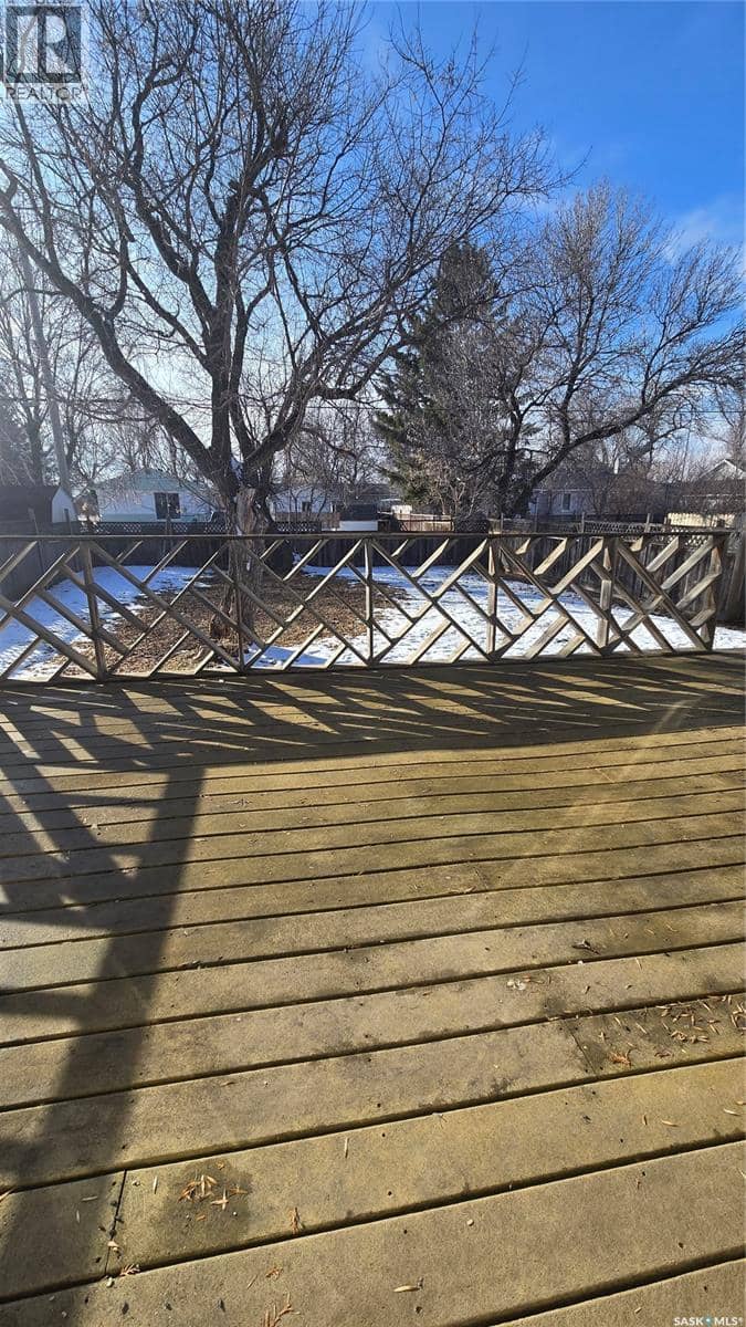 118 Second STREET W — photo 19 of 20
