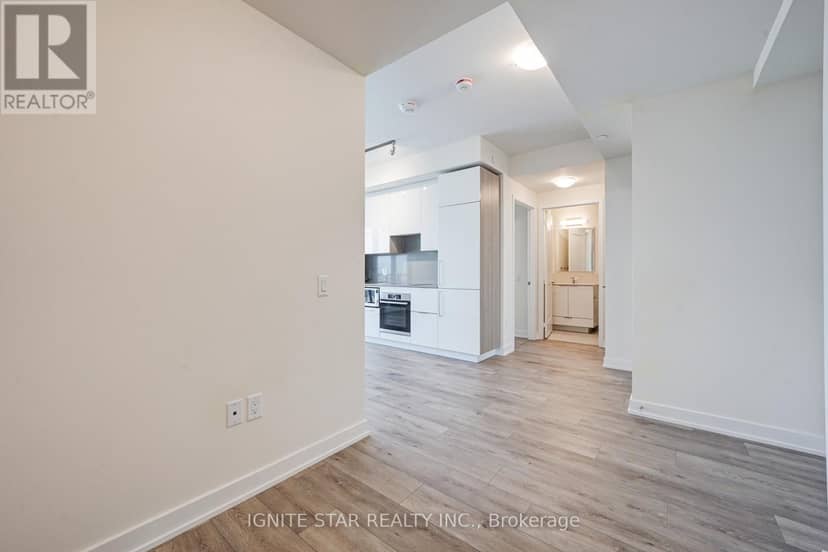 4008 - 28 Freeland Street — photo 11 of 18