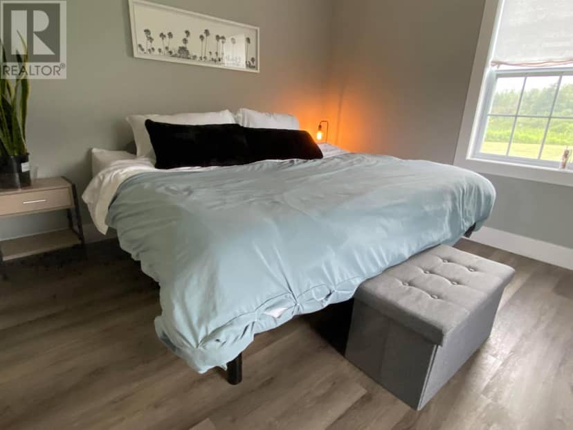 206 Main Street — photo 16 of 18