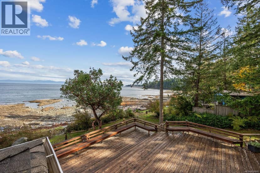 3495 Harwood Rd, Hornby Island