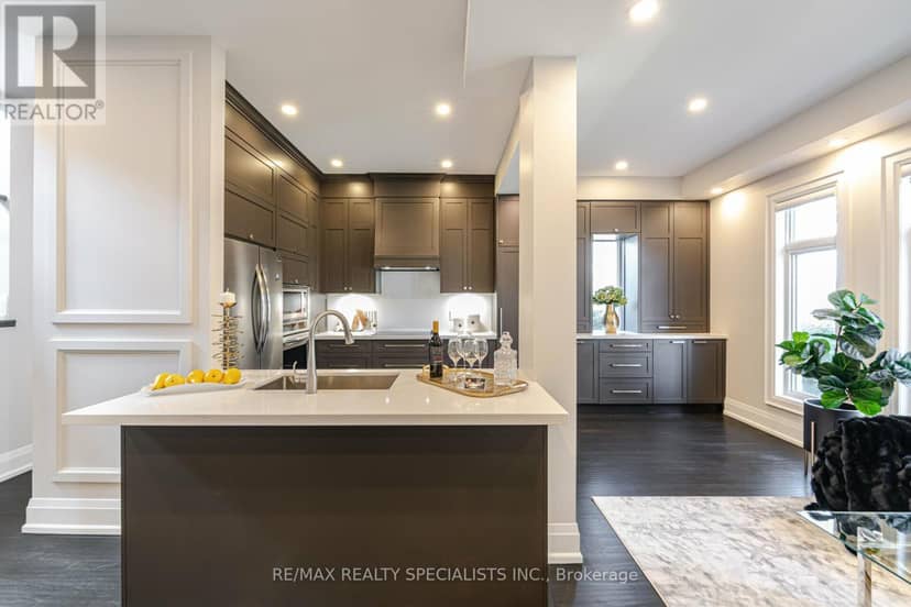 427 Pinegrove Road — photo 13 of 40