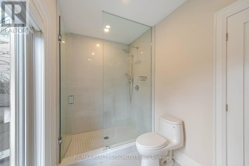 427 Pinegrove Road — photo 22 of 40