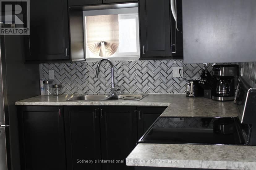 1&2 - 218 Fifth Street — photo 8 of 23