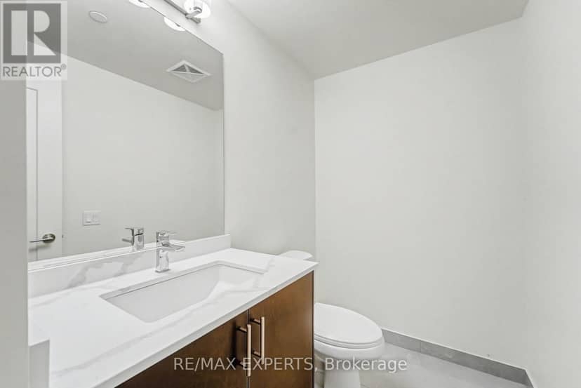 421 - 8960 Jane Street — photo 15 of 26