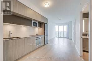 2205 - 575 Bloor Street E — photo 11 of 40