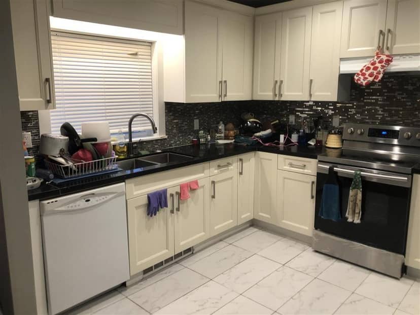 12728 114A AVENUE, Surrey, photo 3