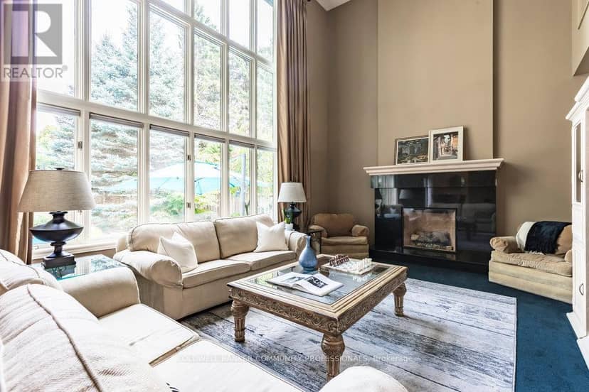 223 Briar Hill Crescent — photo 14 of 40