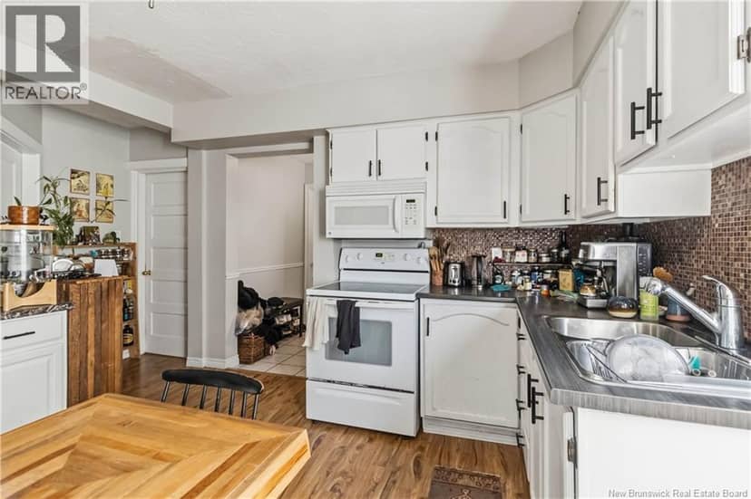 97-99 Edward Street — photo 5 of 21