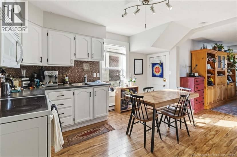 97-99 Edward Street — photo 6 of 21
