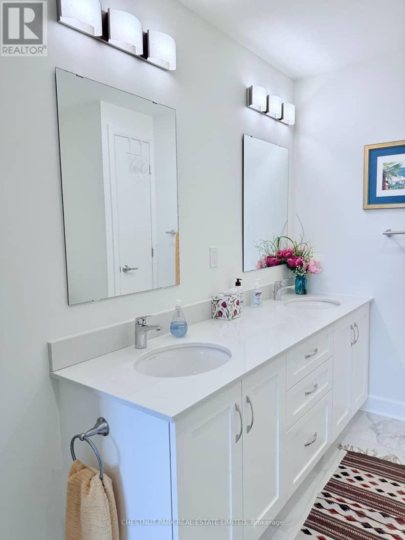 317 - 129B South Street — photo 18 of 33