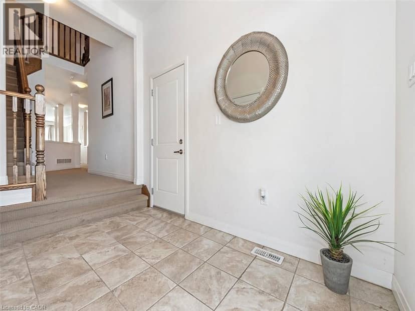 4076 HEALING Street — photo 3 of 29