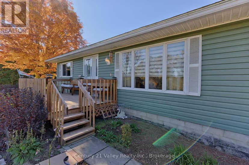 255 Flat Road — photo 12 of 40