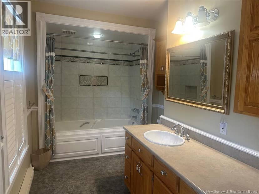 1201 West Riverside Drive — photo 27 of 40
