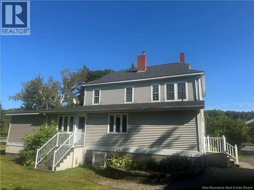 1201 West Riverside Drive, Perth-Andover, photo 3