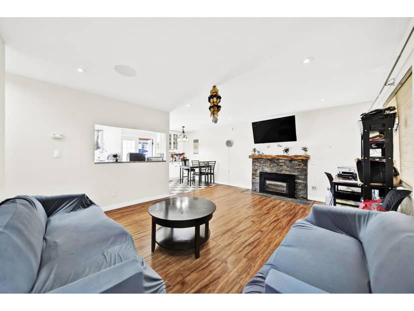 10125 HELEN DRIVE, Surrey, photo 8
