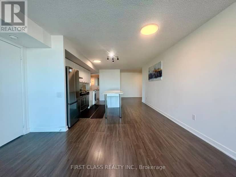 1511 - 33 Singer Court — photo 12 of 20