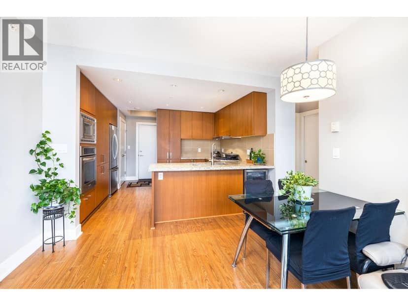 2206 1155 THE HIGH STREET, Coquitlam, photo 2