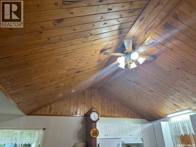 711 Waskos DRIVE — photo 35 of 37
