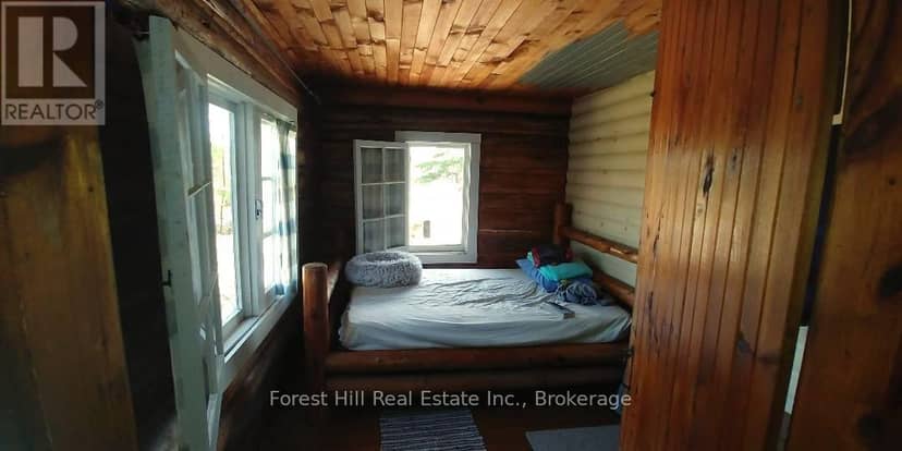 1 Cash Island D328 Island — photo 13 of 17