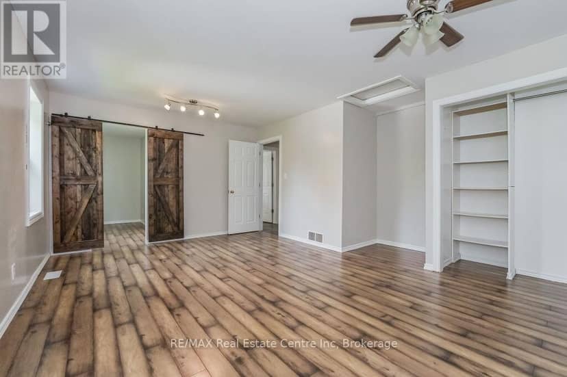 353 Wellington Street E — photo 28 of 40