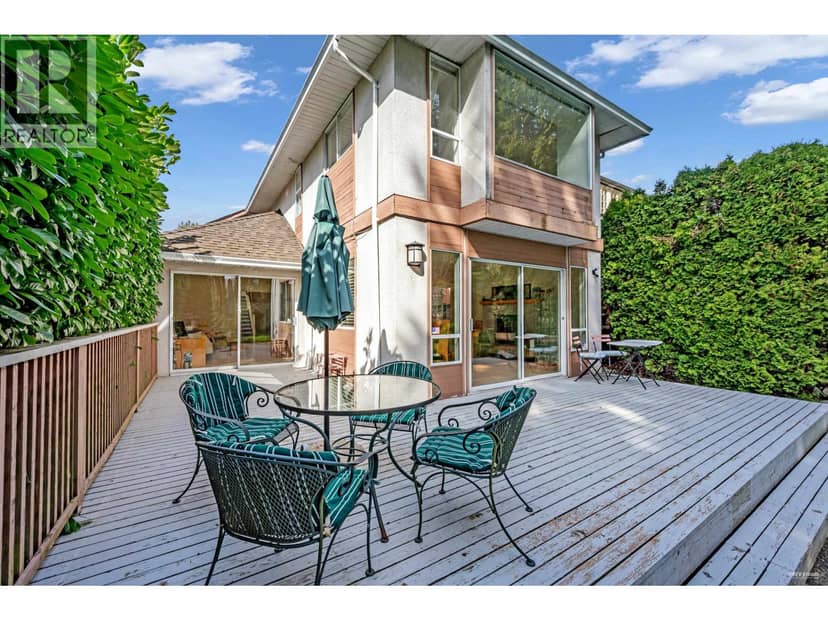 1006 SINCLAIR STREET, West Vancouver, photo 3