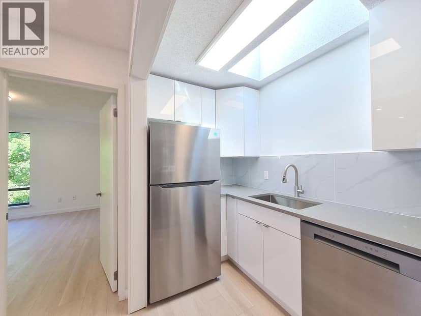 301 8645 OSLER STREET, Vancouver, photo 8