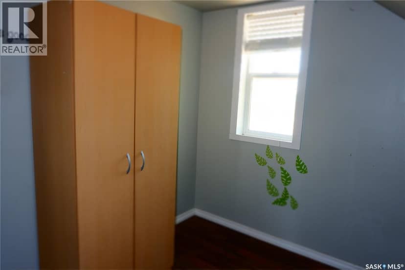 331 3rd AVENUE W — photo 19 of 27