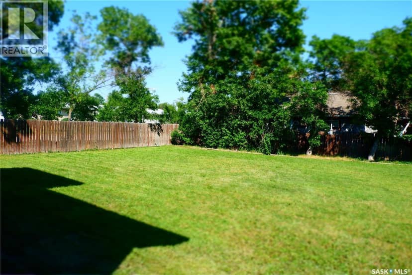 331 3rd AVENUE W — photo 25 of 27