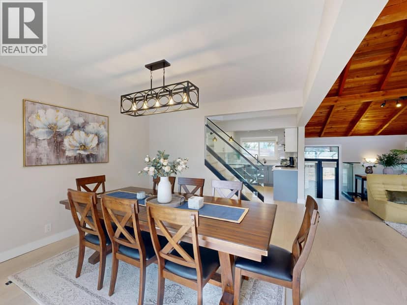 4545 STRATHCONA ROAD, North Vancouver, photo 8