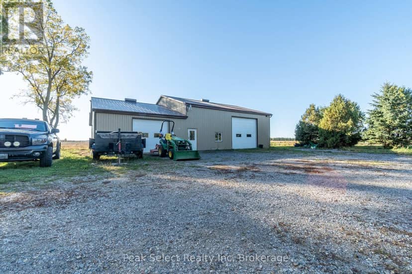 1982 Road 163, Perth South, photo 4