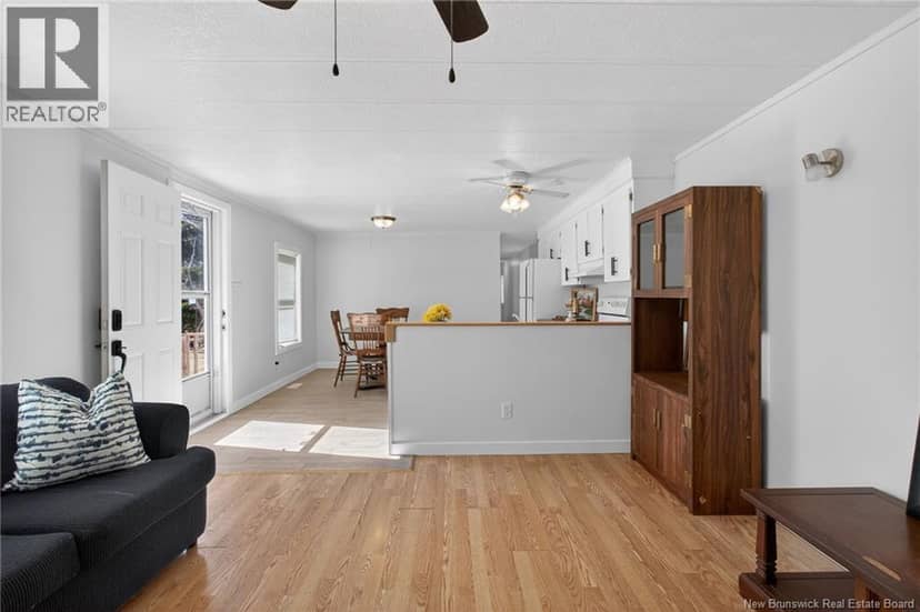 84 Biddington — photo 4 of 30